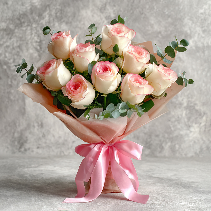 How much does a George preserved flower bouquet cost?
